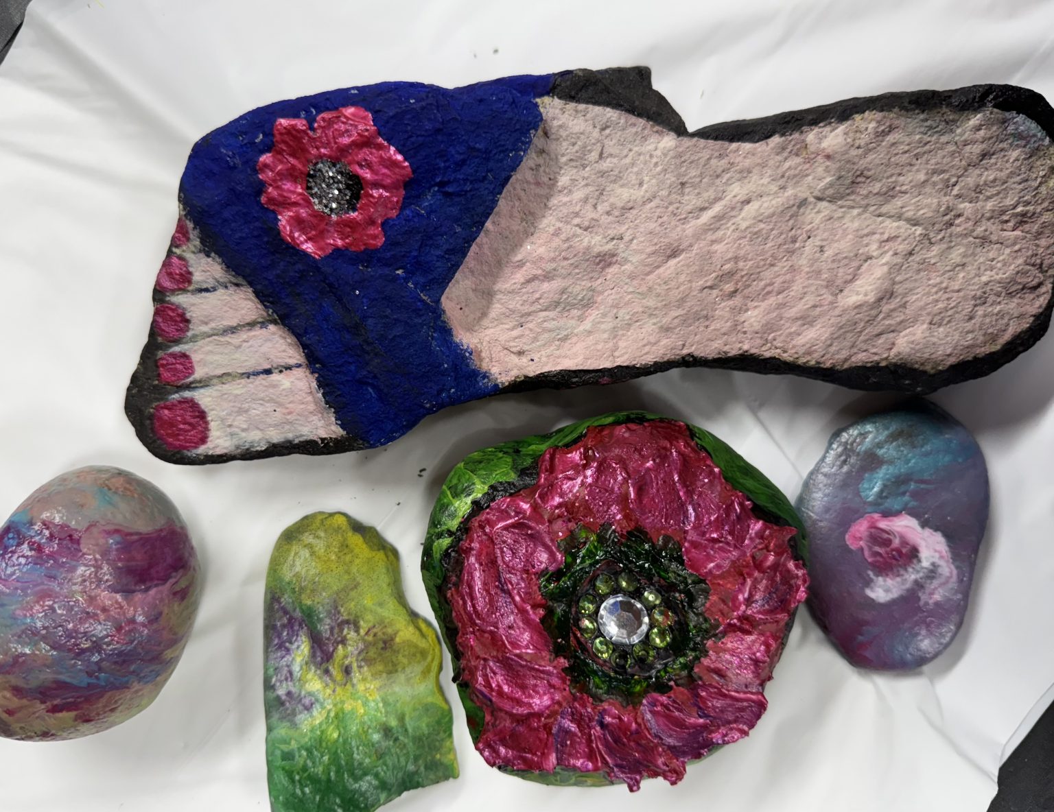 How to Turn Rocks into Art | Suzanne's Art